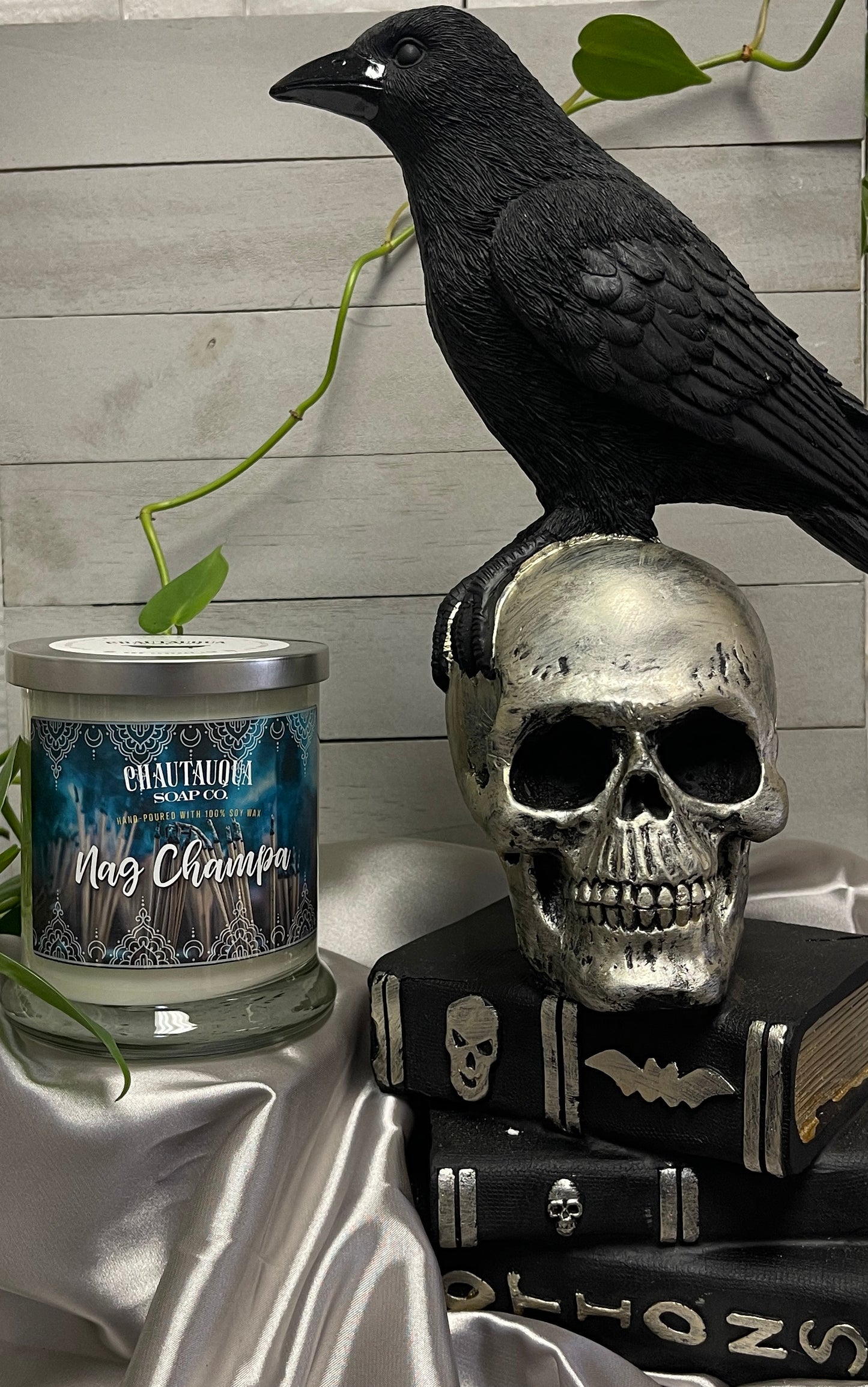 Nag Champa Wood Wick Candle